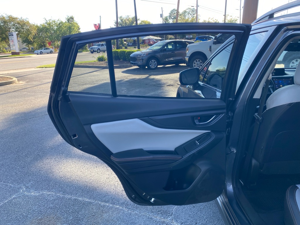 Photo 68 of this SUBARU CROSSTREK
