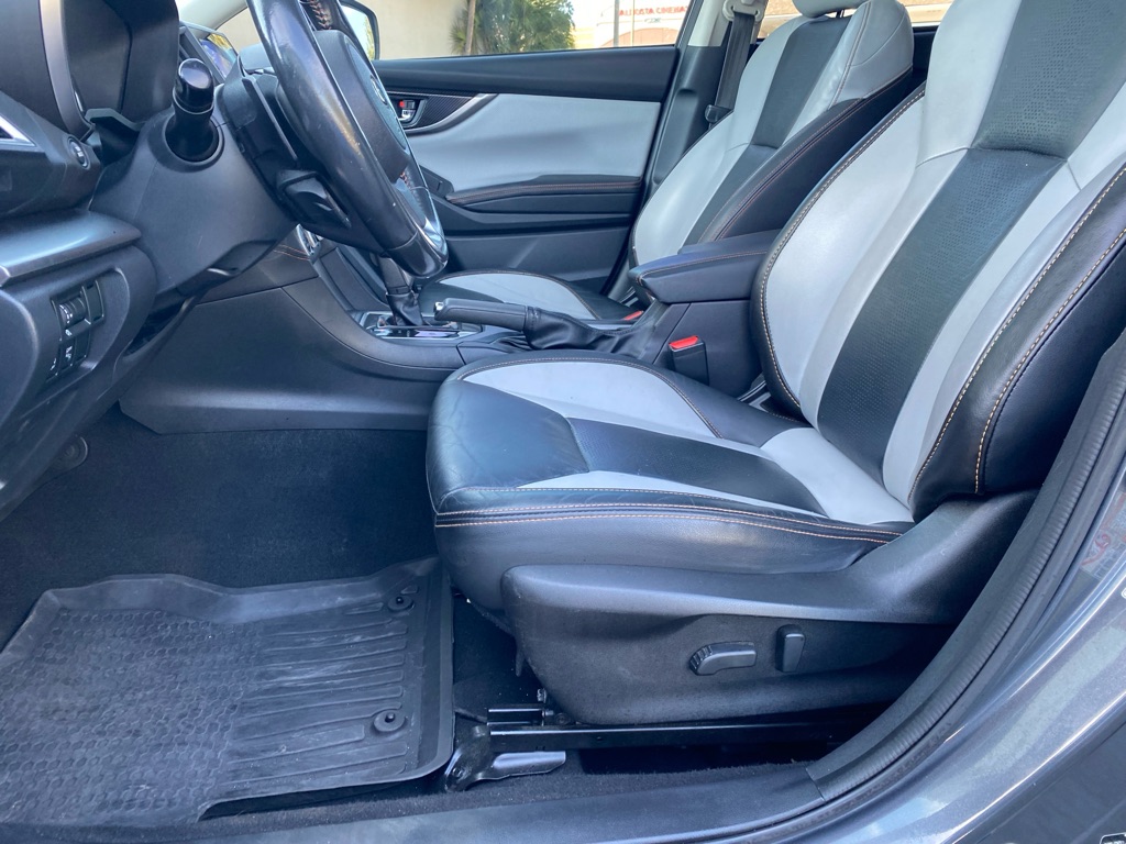 Photo 36 of this SUBARU CROSSTREK