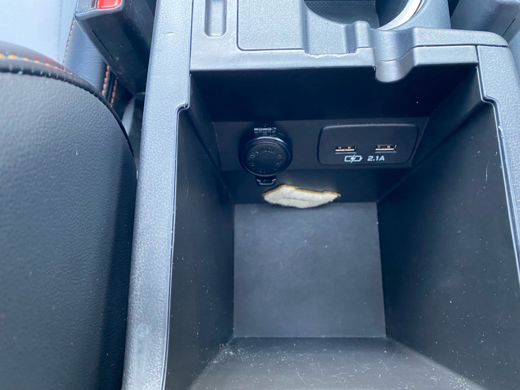 Photo 33 of this SUBARU CROSSTREK