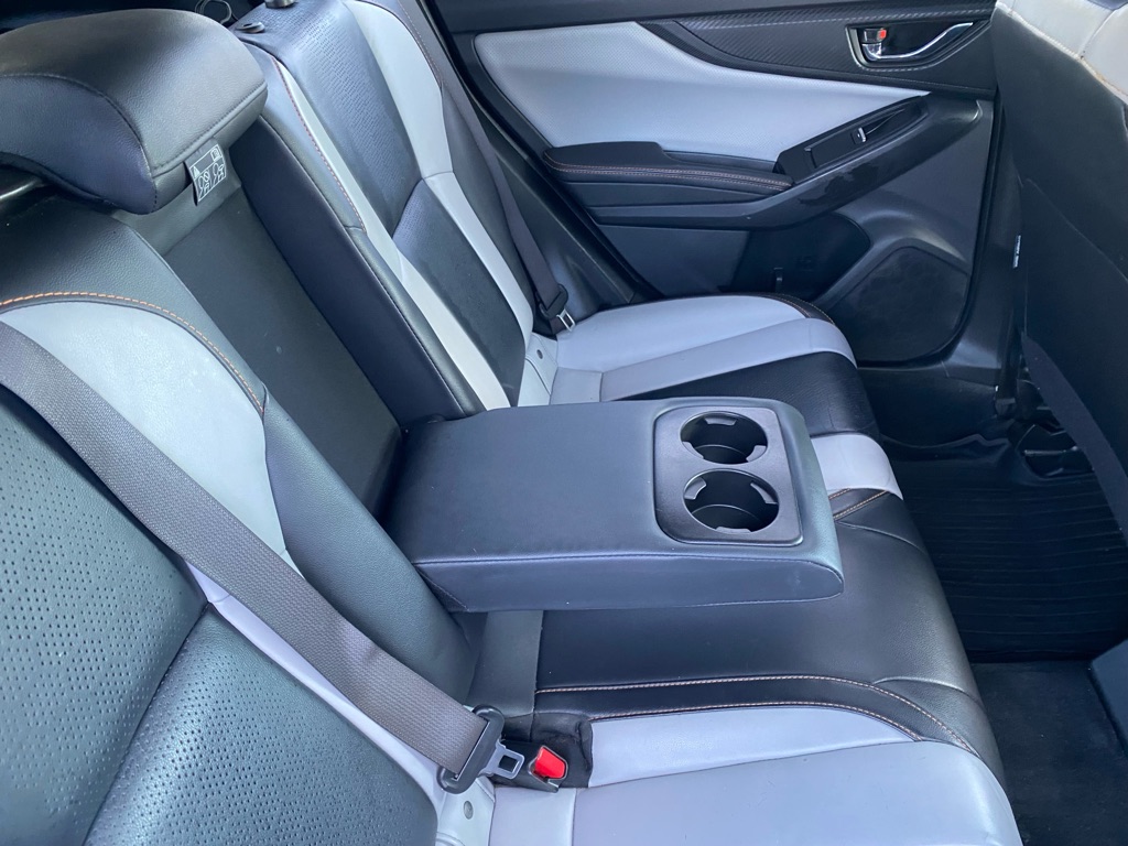 Photo 54 of this SUBARU CROSSTREK