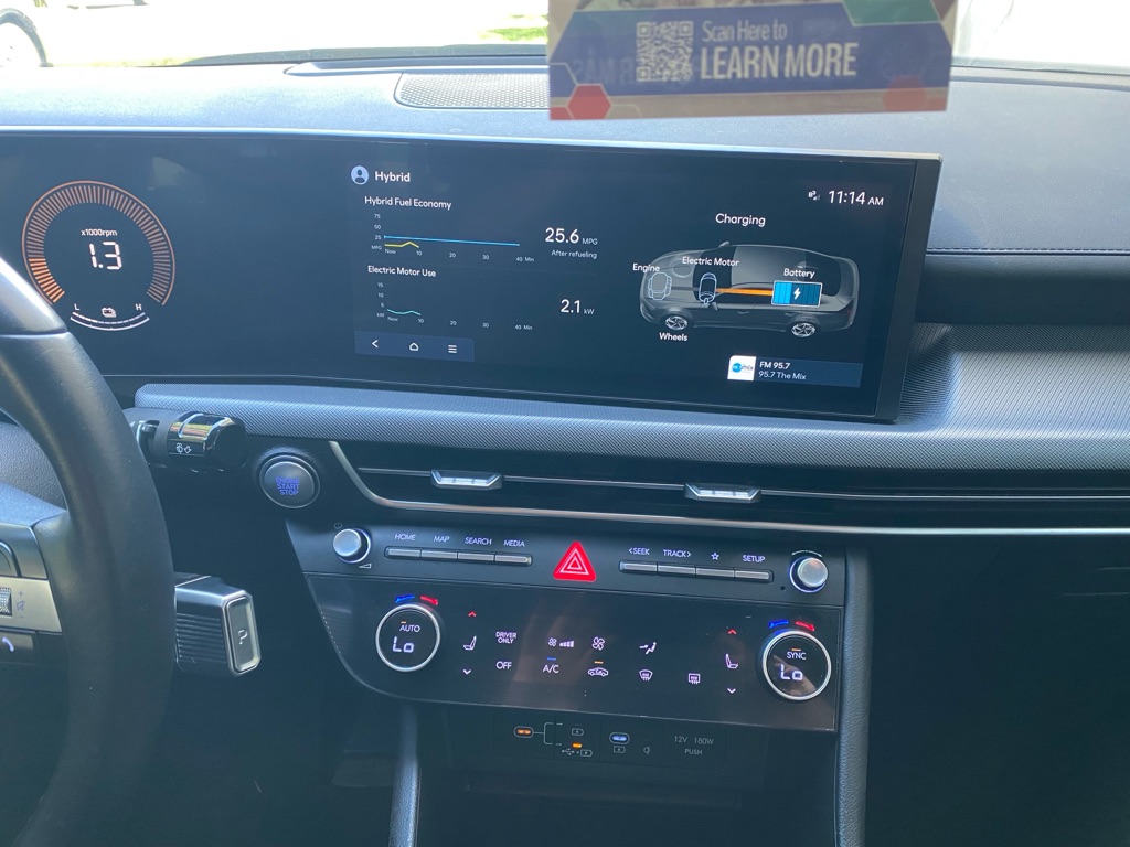 Photo 20 of this HYUNDAI SONATA HYBRID