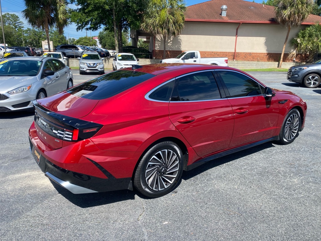 Photo 7 of this HYUNDAI SONATA HYBRID