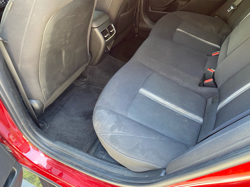 Photo 59 of this HYUNDAI SONATA HYBRID