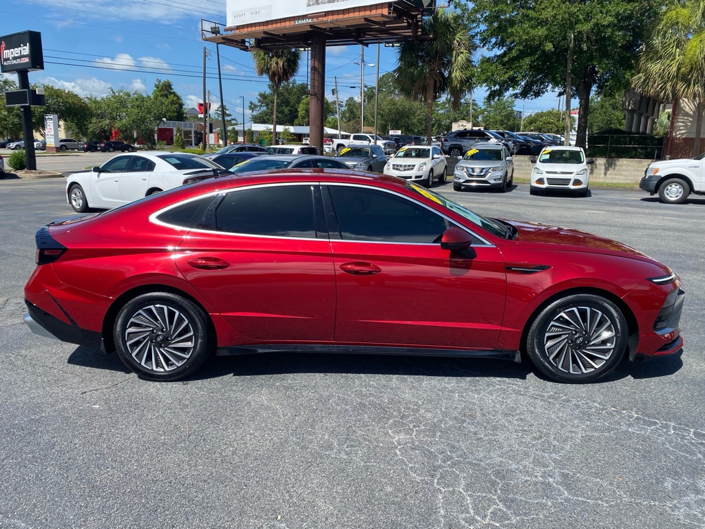 Photo 6 of this HYUNDAI SONATA HYBRID