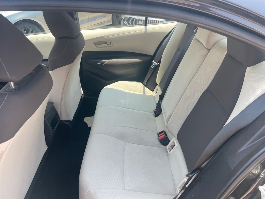 Photo 10 of this TOYOTA COROLLA