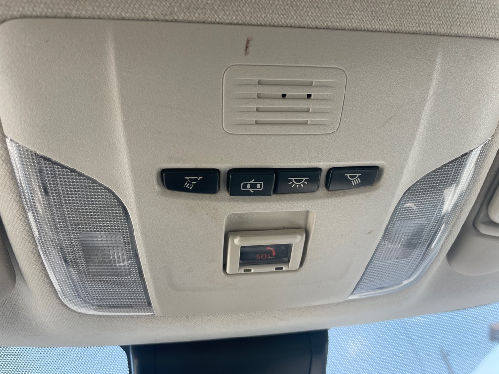 Photo 18 of this TOYOTA COROLLA