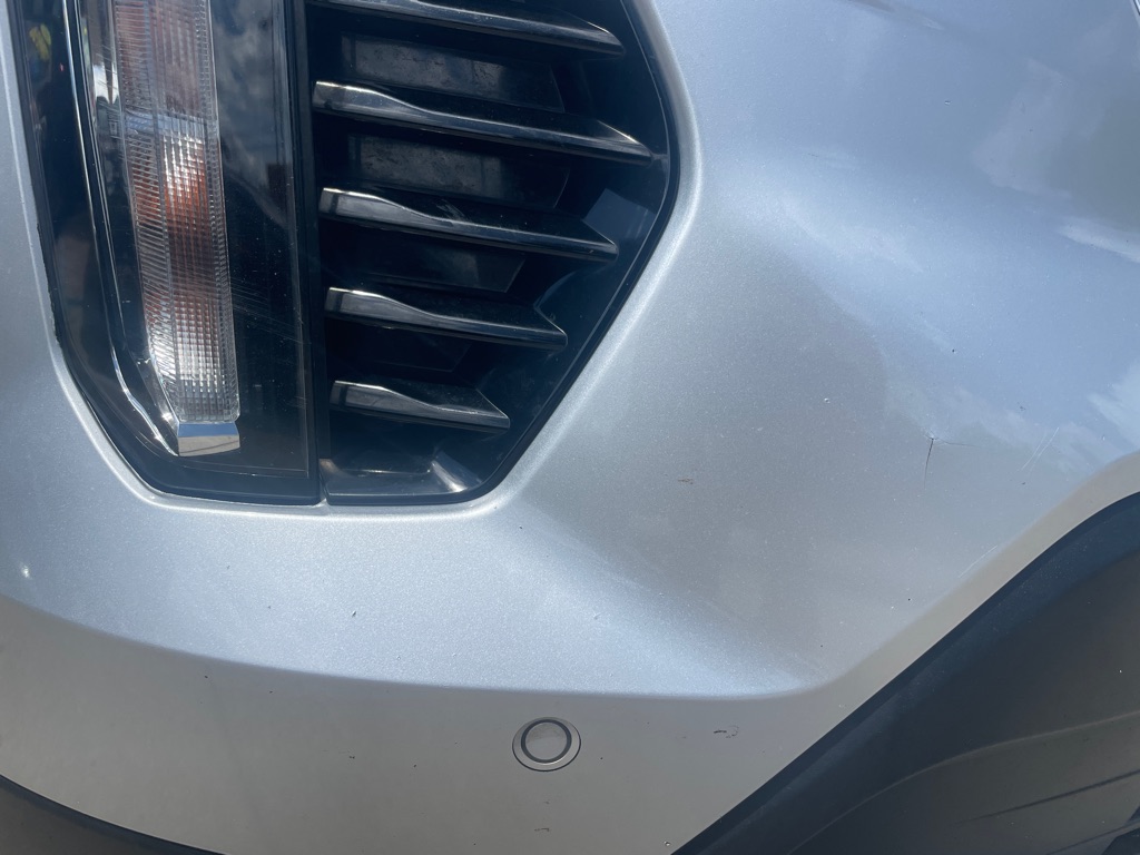 Photo 11 of this CADILLAC XT4