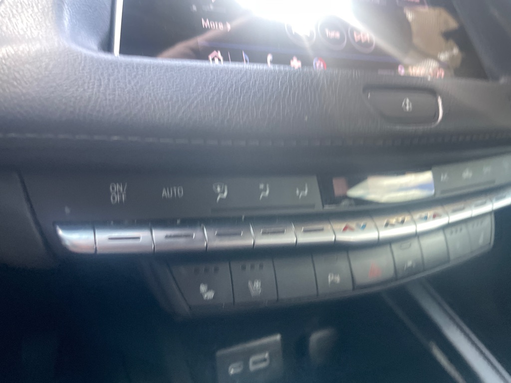 Photo 26 of this CADILLAC XT4