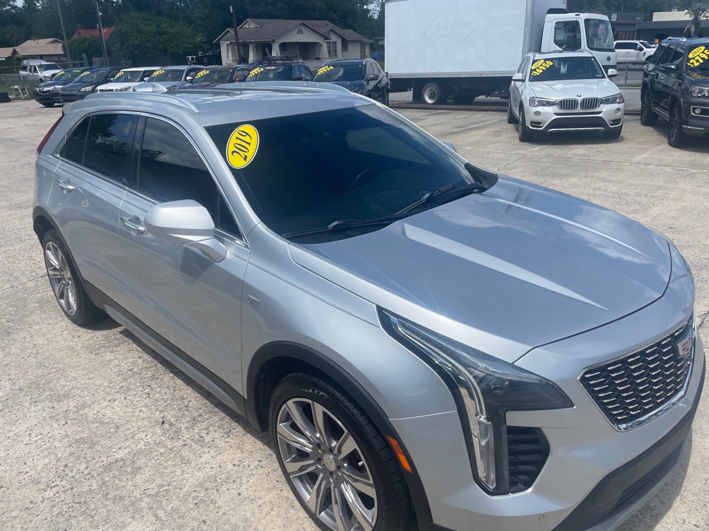 Photo 4 of this CADILLAC XT4
