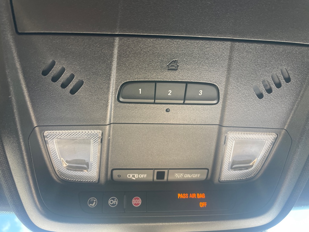 Photo 30 of this CADILLAC XT4