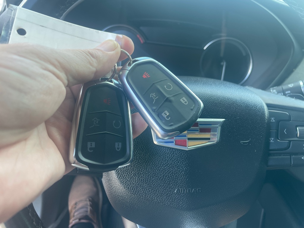 Photo 20 of this CADILLAC XT4