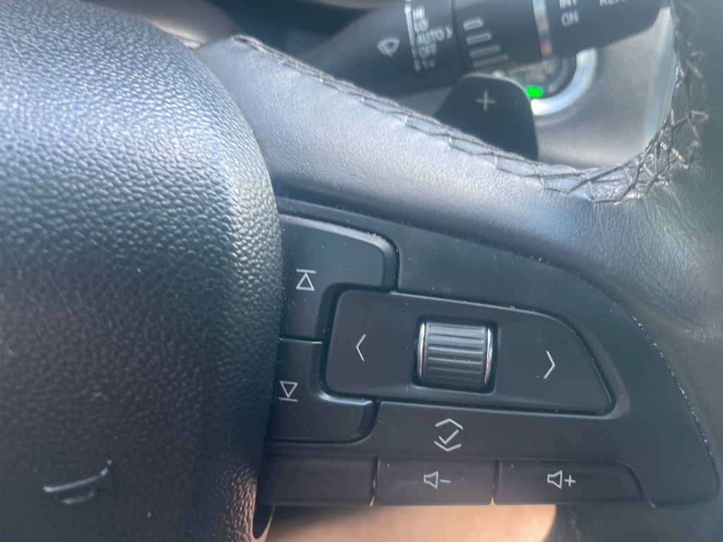 Photo 24 of this CADILLAC XT4