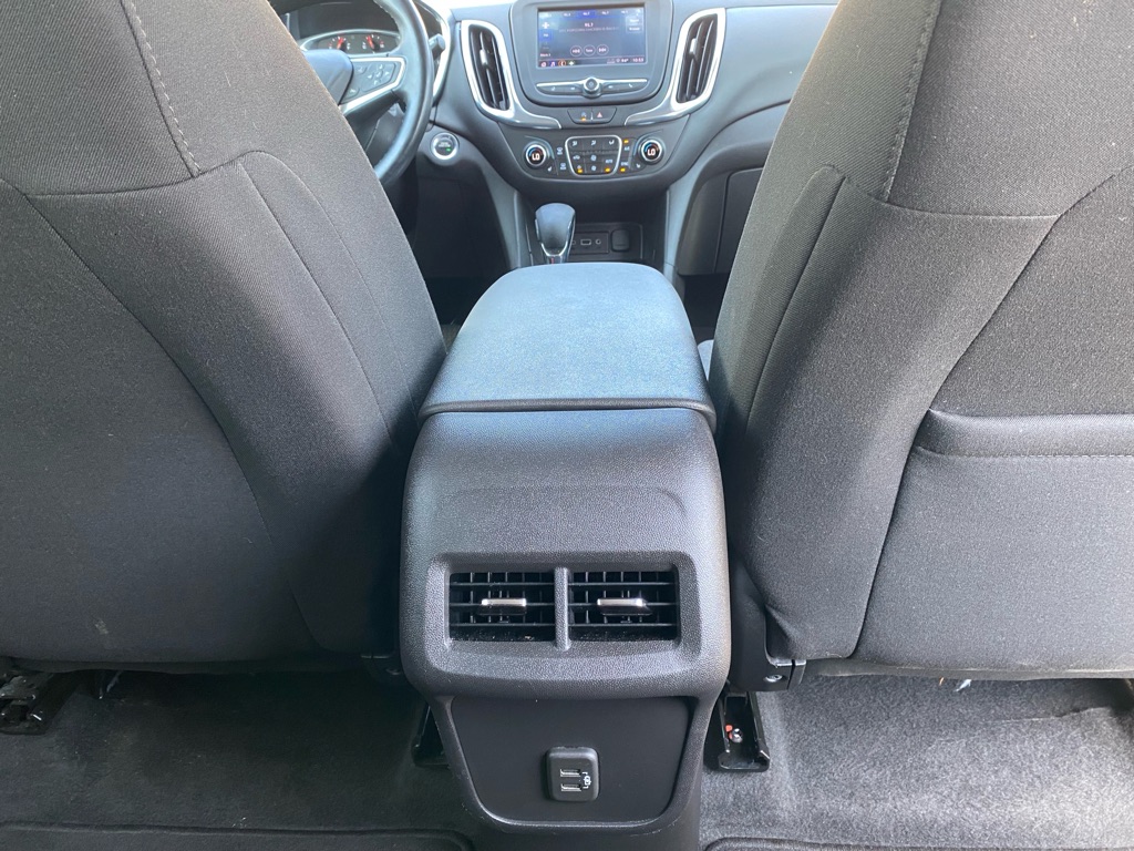 Photo 47 of this CHEVROLET EQUINOX