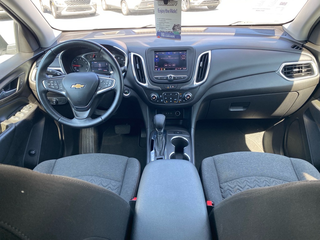 Photo 13 of this CHEVROLET EQUINOX
