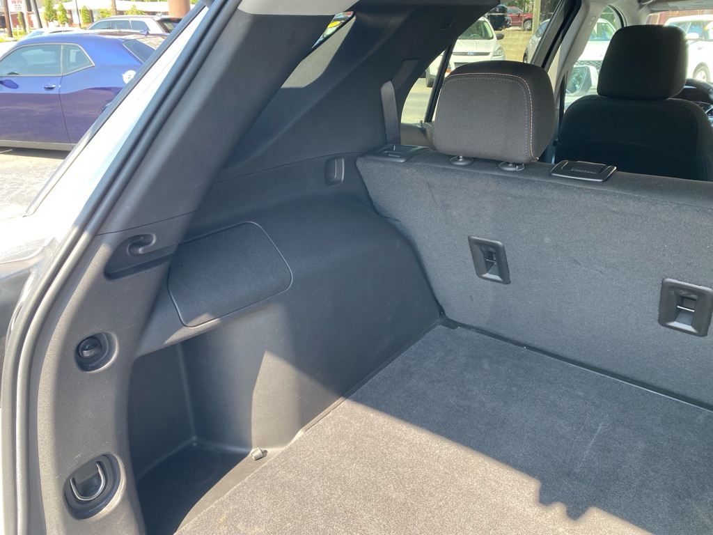 Photo 51 of this CHEVROLET EQUINOX