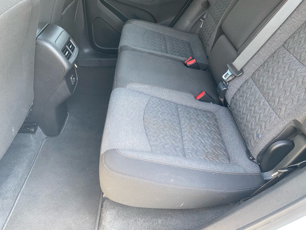 Photo 60 of this CHEVROLET EQUINOX