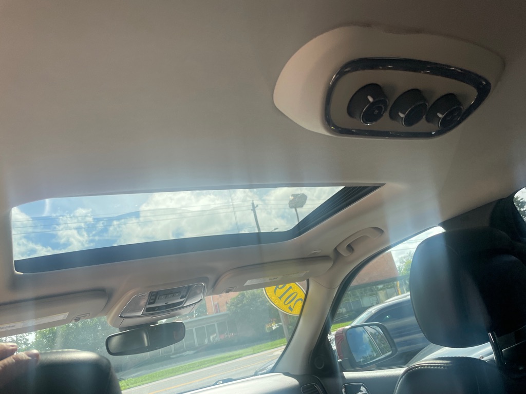 Photo 19 of this DODGE DURANGO
