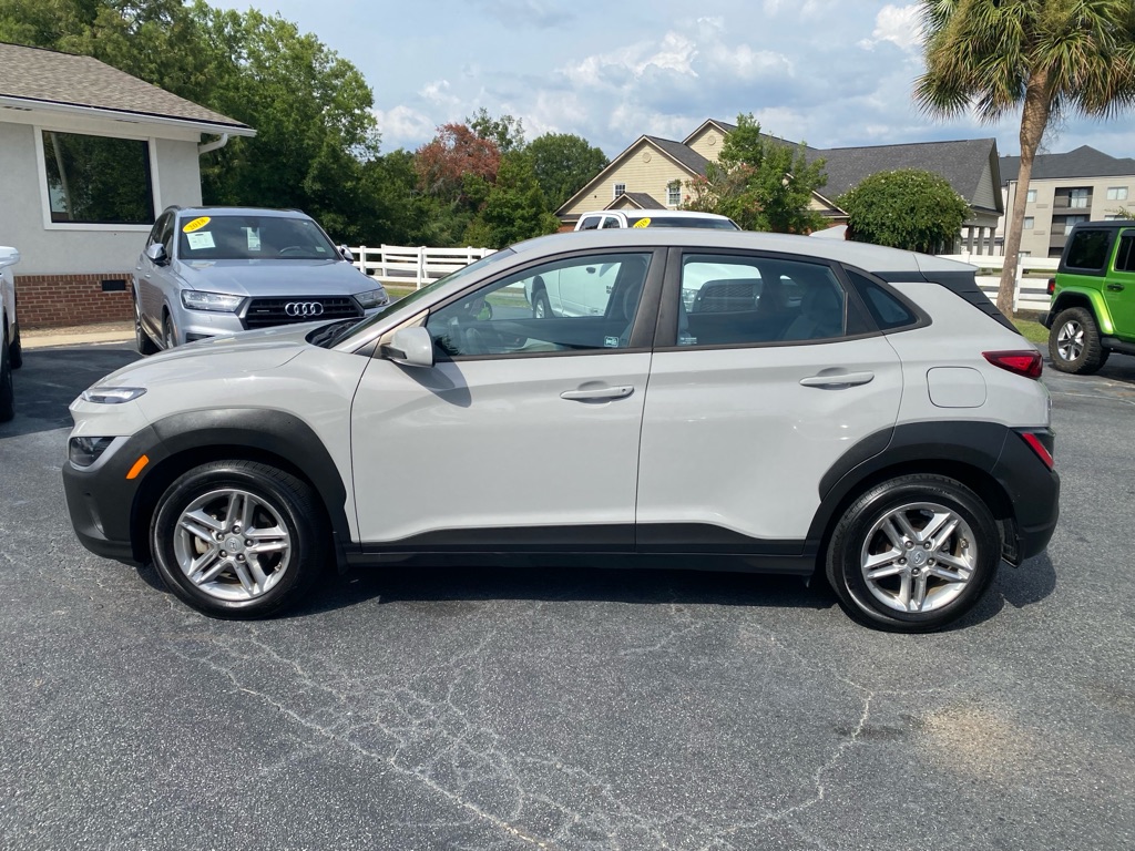 Photo 3 of this HYUNDAI KONA