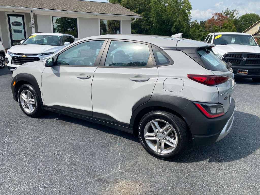 Photo 4 of this HYUNDAI KONA