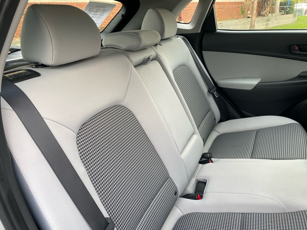 Photo 43 of this HYUNDAI KONA