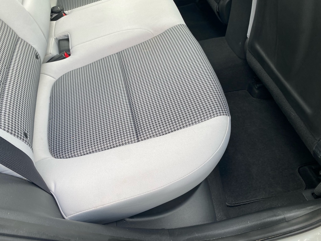 Photo 44 of this HYUNDAI KONA