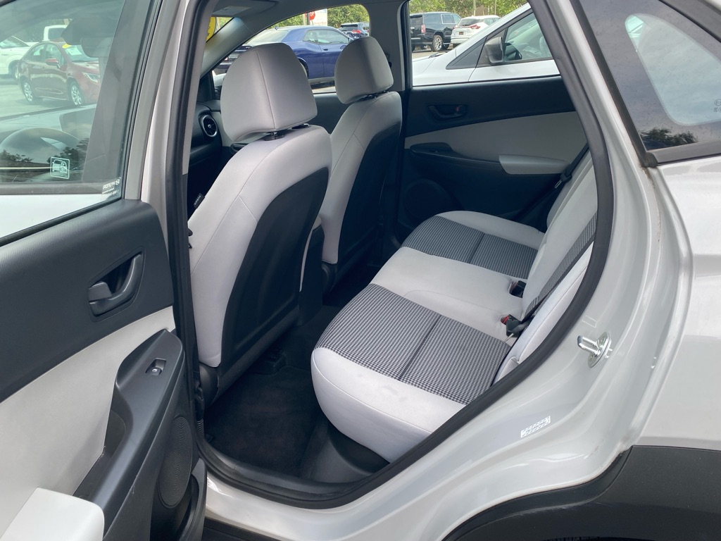 Photo 54 of this HYUNDAI KONA