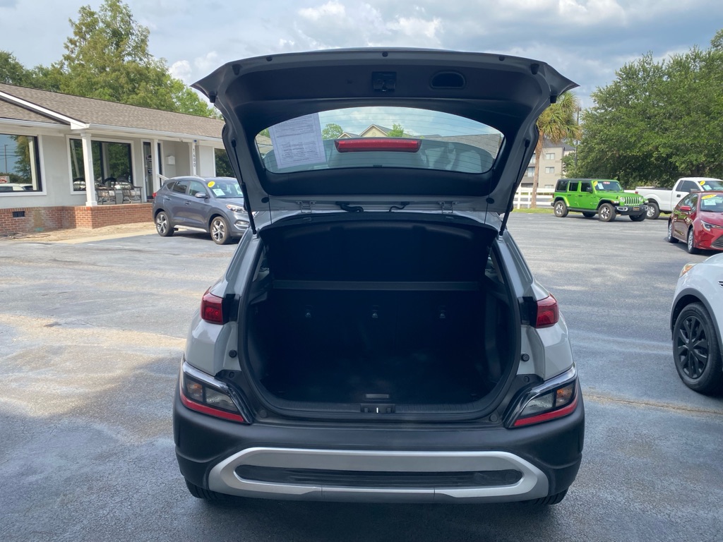 Photo 50 of this HYUNDAI KONA