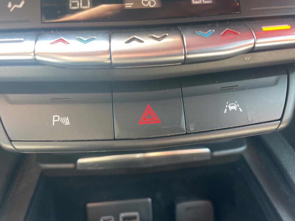 Photo 29 of this CADILLAC XT4