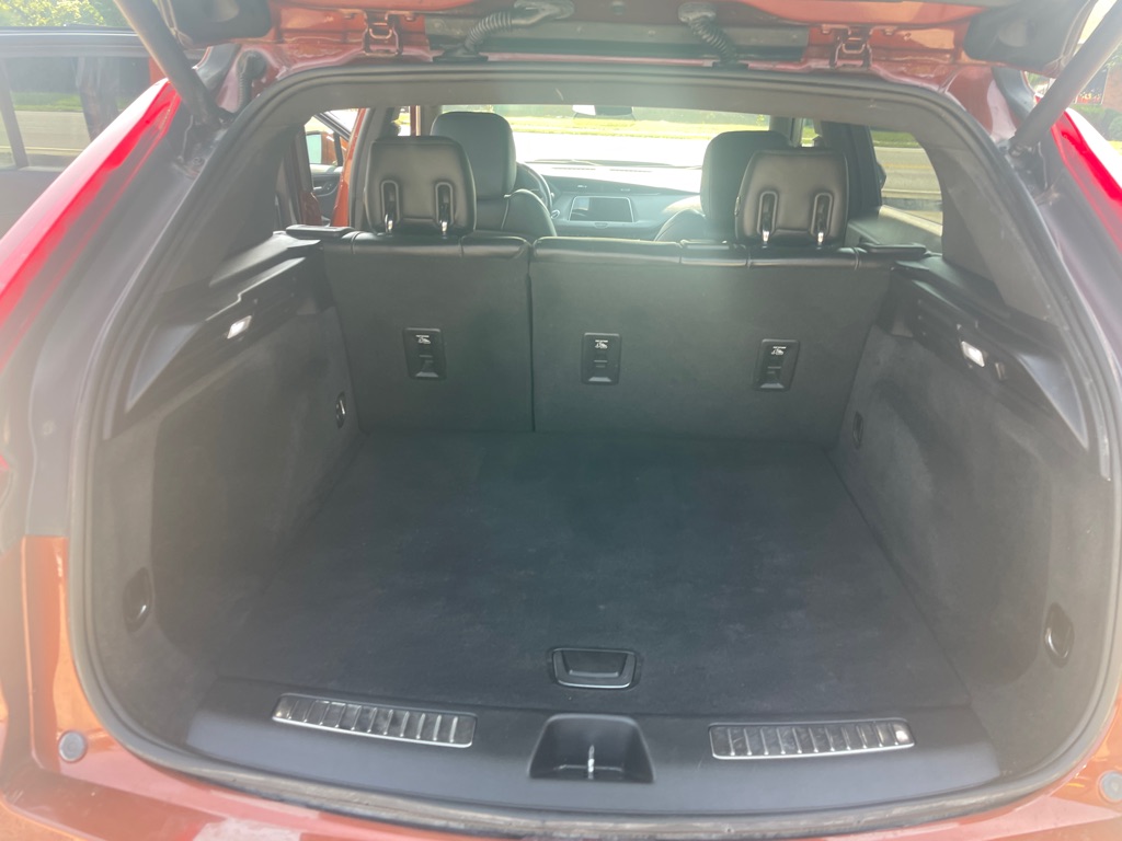 Photo 17 of this CADILLAC XT4
