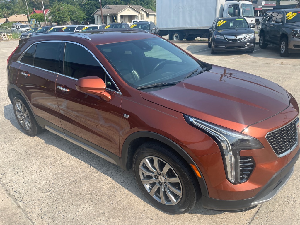 Photo 4 of this CADILLAC XT4