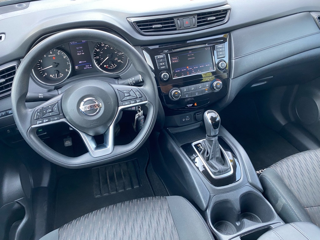 Photo 17 of this NISSAN ROGUE
