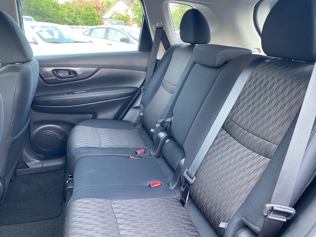 Photo 65 of this NISSAN ROGUE