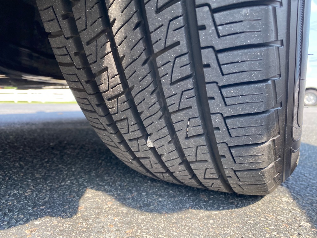 Photo 11 of this NISSAN ROGUE