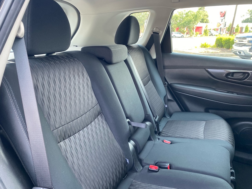 Photo 42 of this NISSAN ROGUE