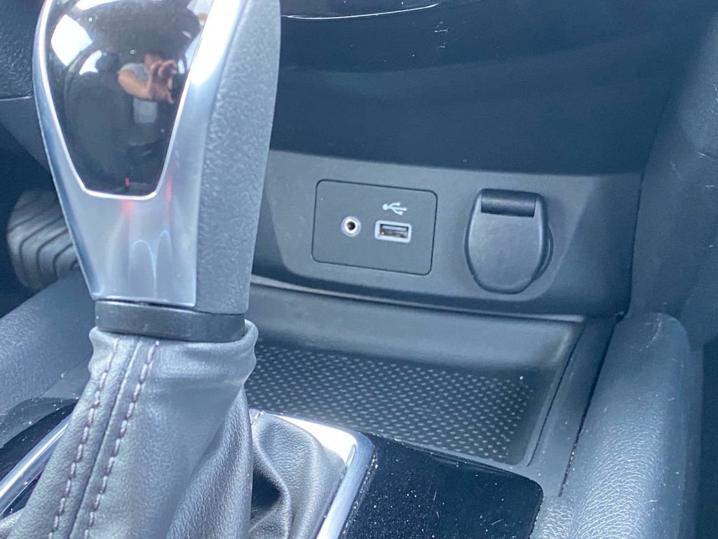 Photo 22 of this NISSAN ROGUE
