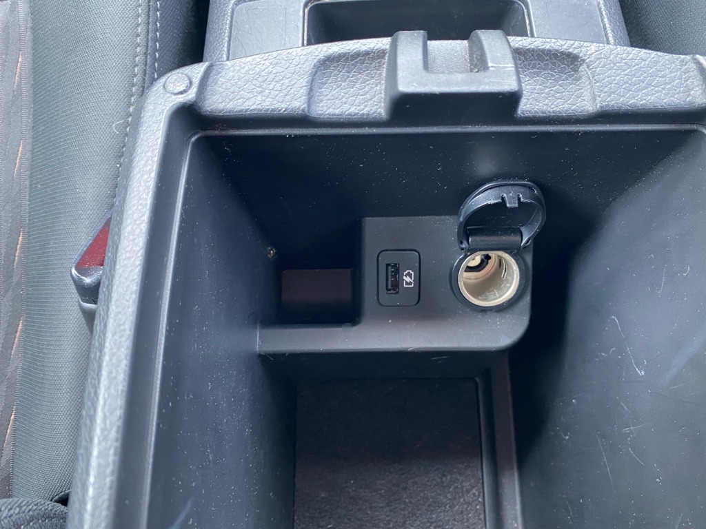 Photo 25 of this NISSAN ROGUE