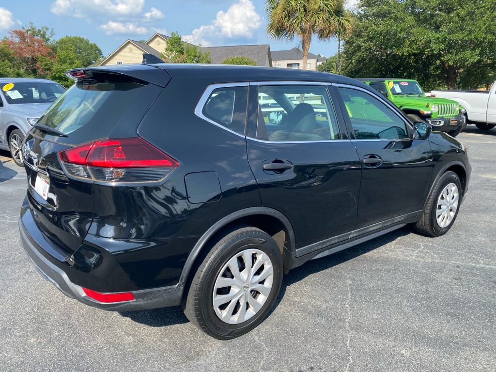 Photo 7 of this NISSAN ROGUE