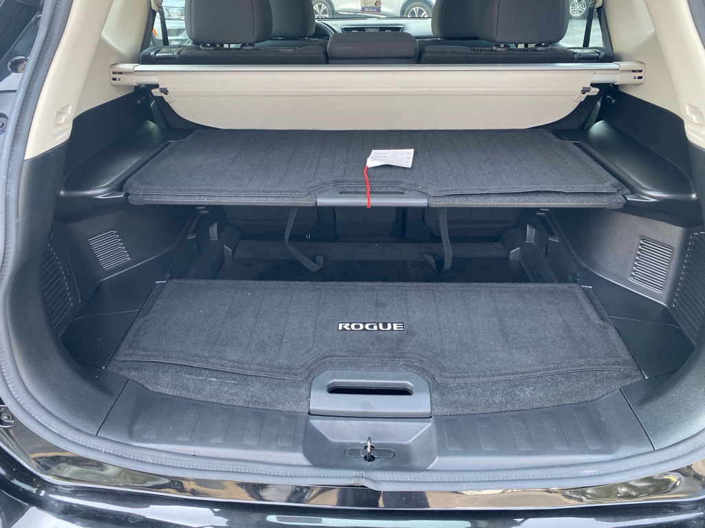Photo 59 of this NISSAN ROGUE