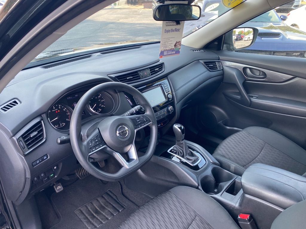 Photo 29 of this NISSAN ROGUE
