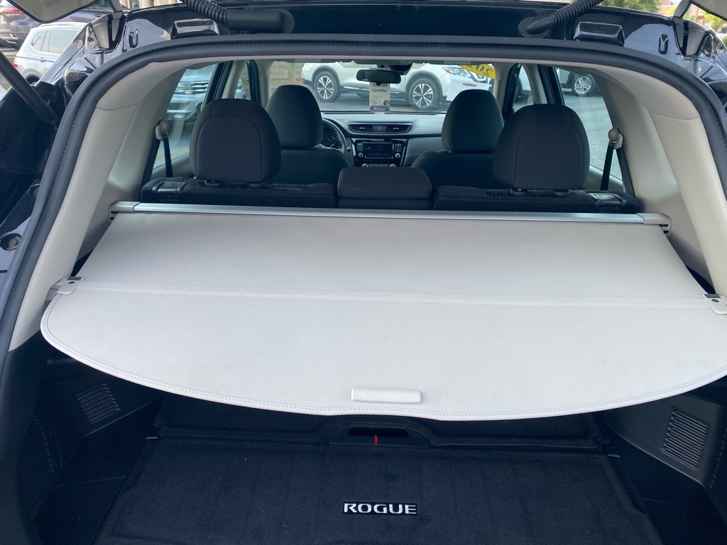 Photo 53 of this NISSAN ROGUE