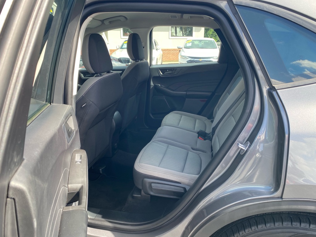 Photo 47 of this FORD ESCAPE