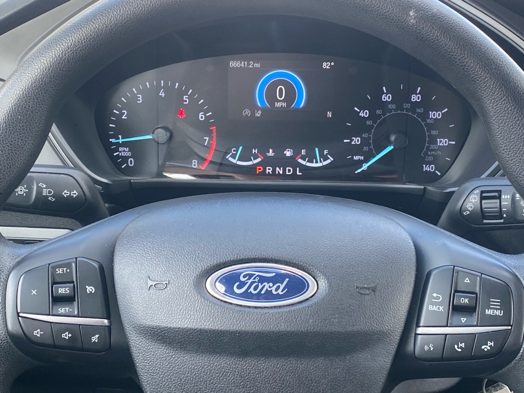 Photo 14 of this FORD ESCAPE