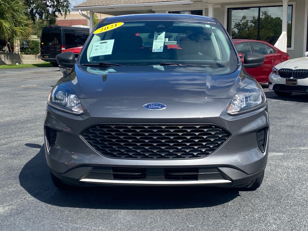 Photo 2 of this FORD ESCAPE