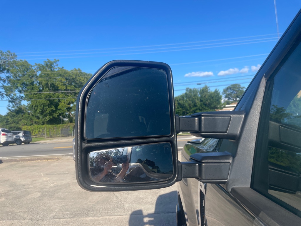 Photo 10 of this FORD F250 XL 4X4