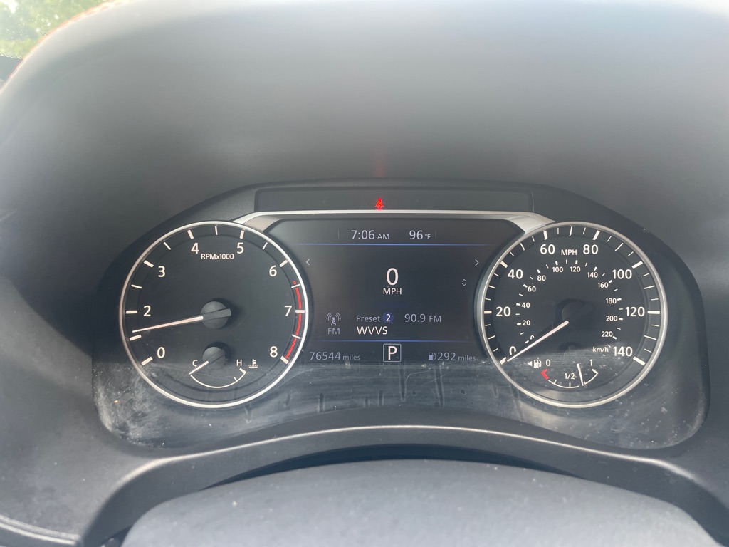 Photo 21 of this NISSAN ALTIMA