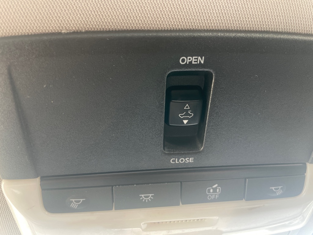 Photo 27 of this NISSAN ALTIMA