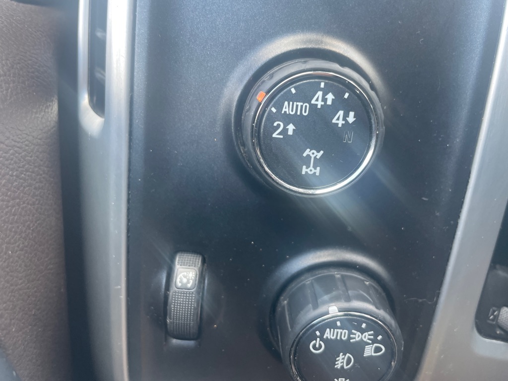 Photo 21 of this GMC SIERRA 1500
