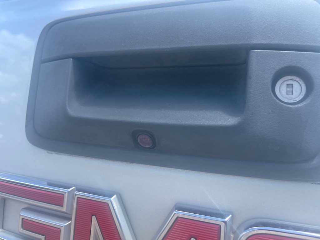 Photo 7 of this GMC SIERRA 1500