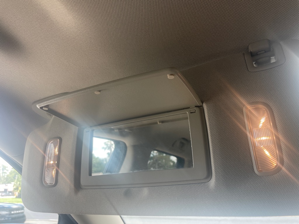 Photo 29 of this GMC SIERRA 1500