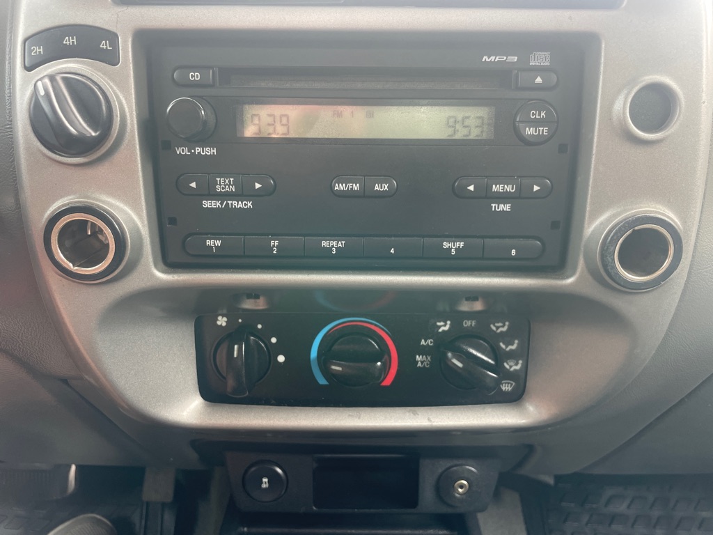 Photo 20 of this FORD RANGER